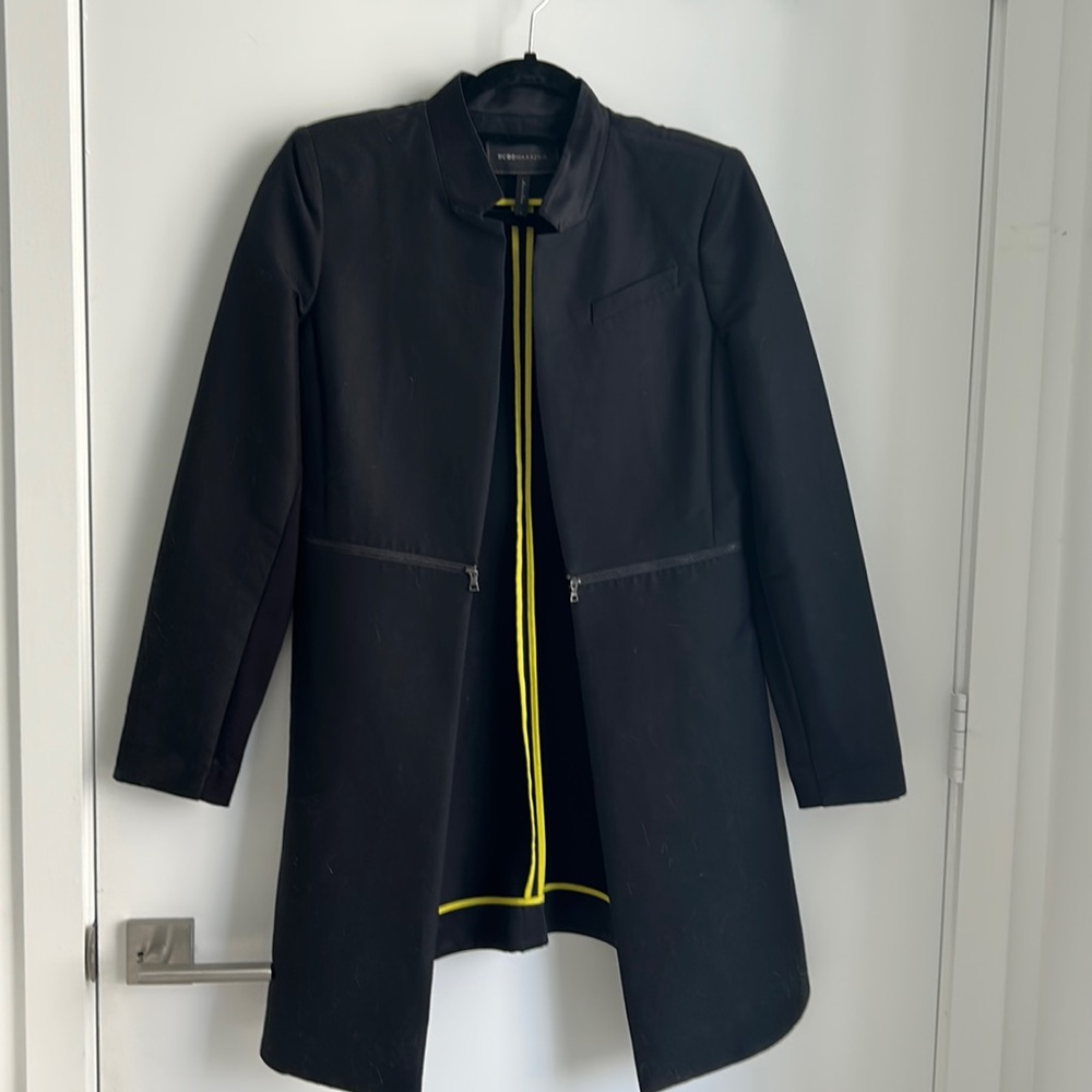 BCBGMAXAZRIA  Arelia Long Blazer